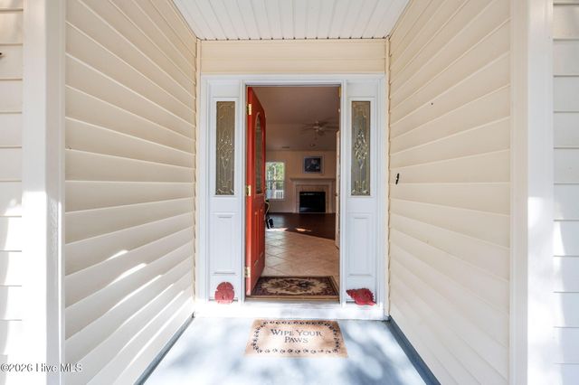 3864 Harmony Circle SE, Southport, NC 28461