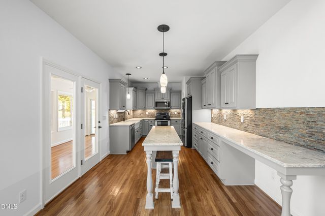 348 Riverwood Drive, Clayton, NC 27527