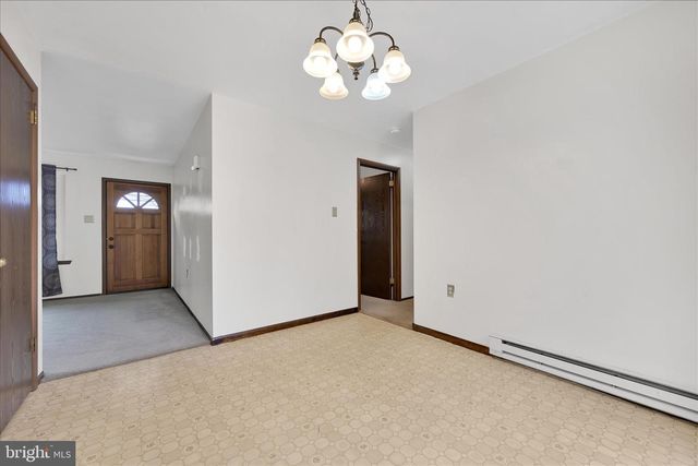 140 - 141 NAVAJO DR, Auburn, PA 17922