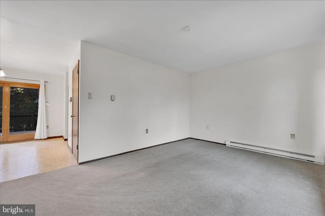 140 - 141 NAVAJO DR, Auburn, PA 17922