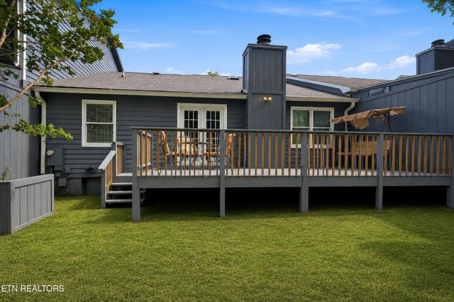 10464 Laura Lee Lane, Knoxville, TN 37922