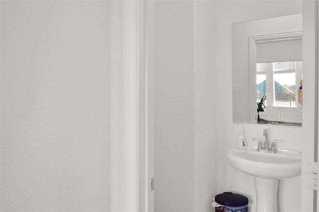 10018 FARMLAND Drive, Frisco, TX 75035