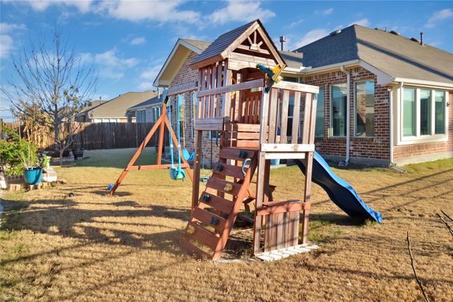 10018 FARMLAND Drive, Frisco, TX 75035