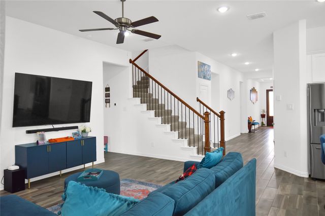 10018 FARMLAND Drive, Frisco, TX 75035