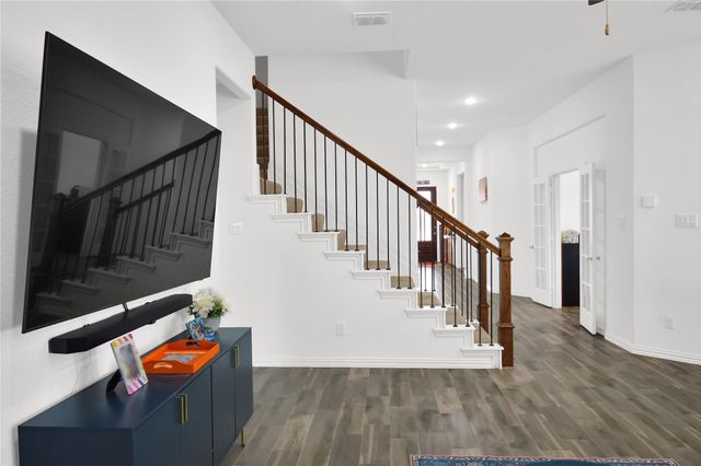 10018 FARMLAND Drive, Frisco, TX 75035