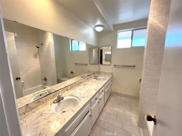 4215 W 130th, Hawthorne, CA 90250