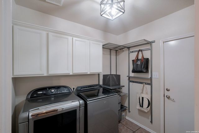 823 Peg Oak, San Antonio, TX 78258