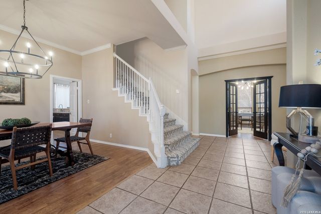 823 Peg Oak, San Antonio, TX 78258