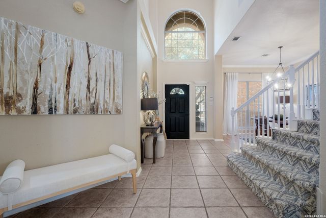 823 Peg Oak, San Antonio, TX 78258