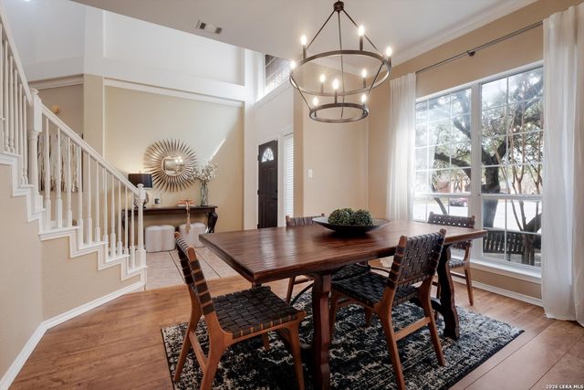 823 Peg Oak, San Antonio, TX 78258