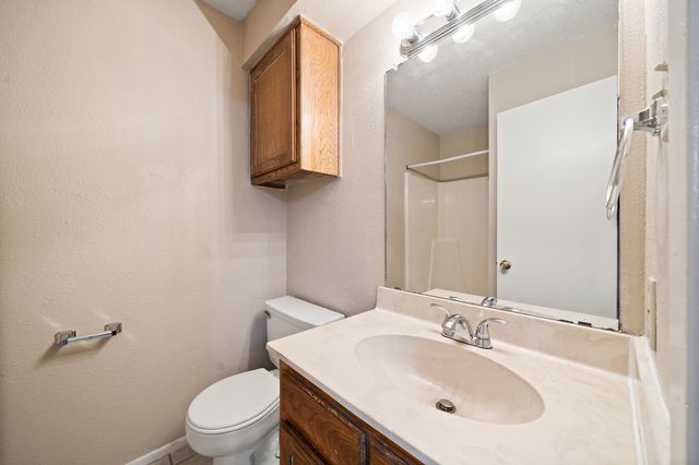 929 W Hickory Street A15, Denton, TX 76201