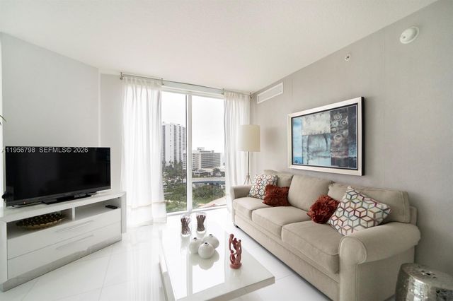 200 Sunny Isles Boulevard 21101, Sunny Isles Beach, FL 33160