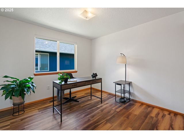 4708 Ne 132ND Pl, Vancouver, WA 98682