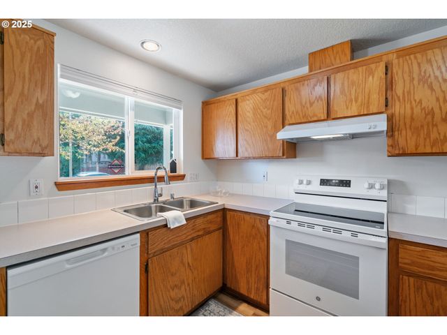 4708 Ne 132ND Pl, Vancouver, WA 98682