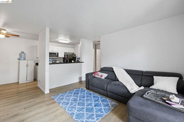 3291 Foxtail, Fremont, CA 94536