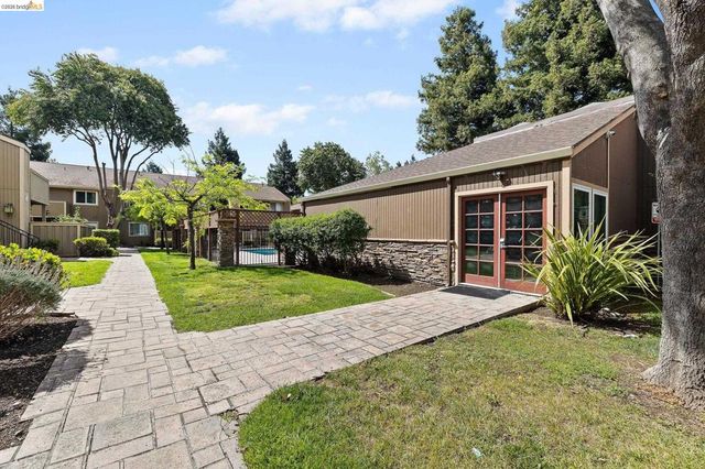 3291 Foxtail, Fremont, CA 94536