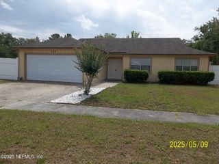 255 LEATHERLEAF Drive, Jacksonville, FL 32225