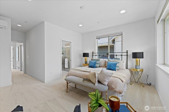 15722 NE 14th Terrace, Bellevue, WA 98008