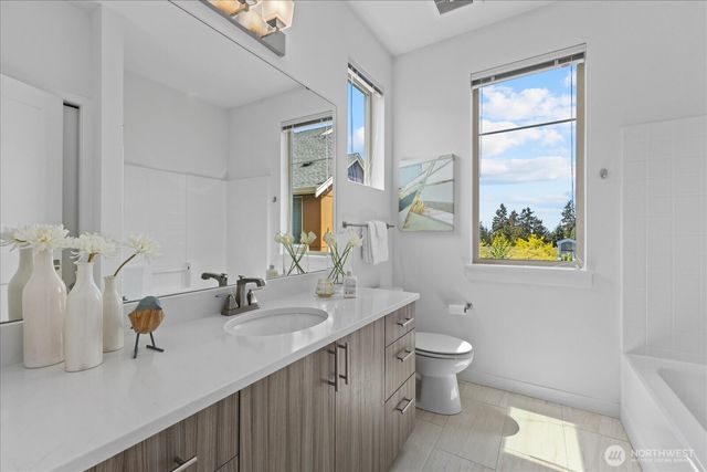 15722 NE 14th Terrace, Bellevue, WA 98008