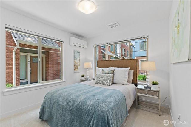 15722 NE 14th Terrace, Bellevue, WA 98008