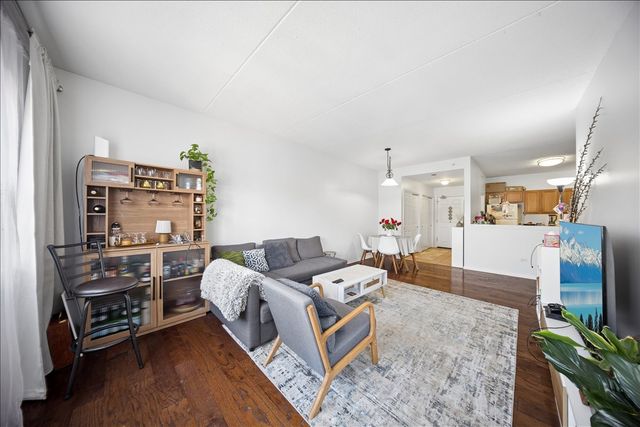 9670 Franklin Avenue 210, Franklin Park, IL 60131