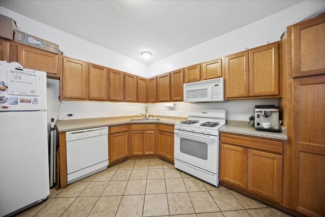 9670 Franklin Avenue 210, Franklin Park, IL 60131