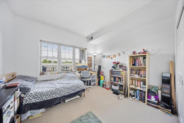 9670 Franklin Avenue 210, Franklin Park, IL 60131