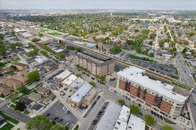 9670 Franklin Avenue 210, Franklin Park, IL 60131