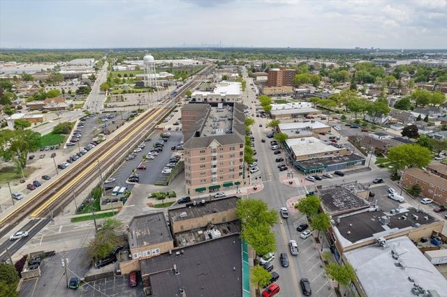 9670 Franklin Avenue 210, Franklin Park, IL 60131