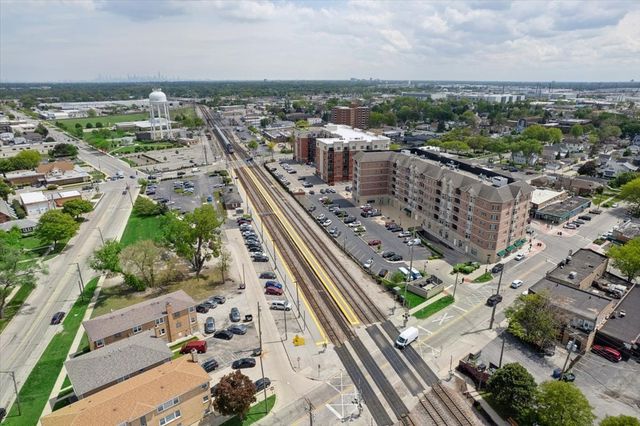 9670 Franklin Avenue 210, Franklin Park, IL 60131