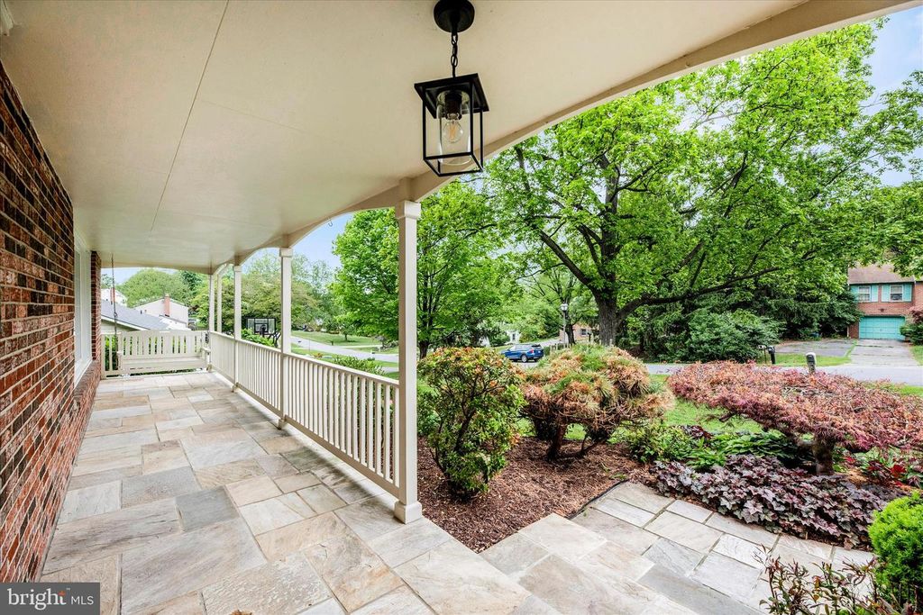 Image 48 of property listing at 10748 MIDDLEBORO DR, Damascus, MD 20872