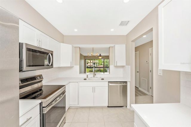 5178 LAKE VILLAGE DRIVE 86, Sarasota, FL 34235