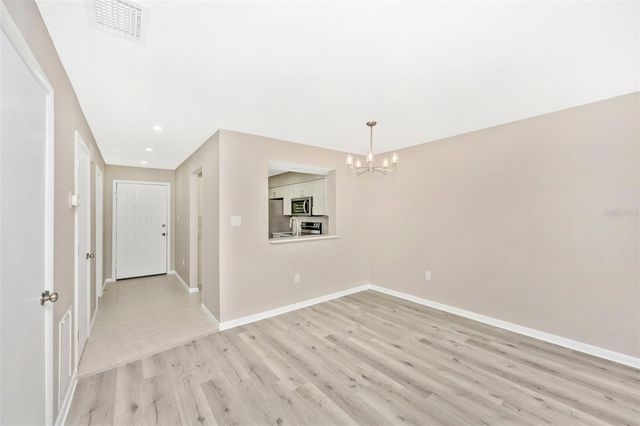5178 LAKE VILLAGE DRIVE 86, Sarasota, FL 34235