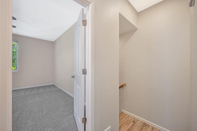 2888 Mojave Dr, West Sacramento, CA 95691