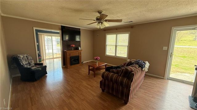 3543 Wall Road, Greensboro, NC 27407