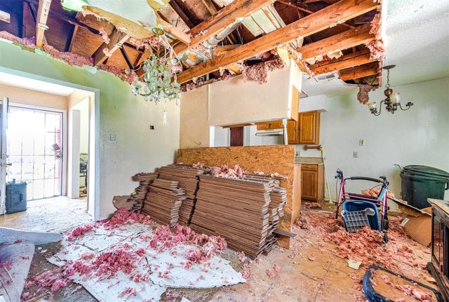 5011 Brisbane Drive, Houston, TX 77048