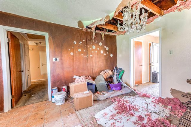 5011 Brisbane Drive, Houston, TX 77048