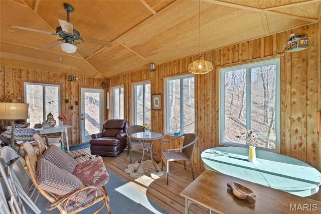 2300 County Road 352, Lesterville, MO 63654