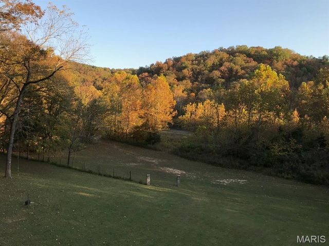 2300 County Road 352, Lesterville, MO 63654