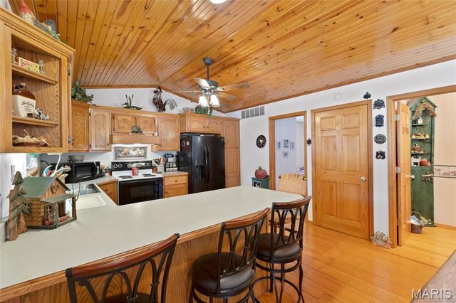 2300 County Road 352, Lesterville, MO 63654