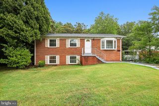 13601 KINGSMAN RD, Woodbridge, VA 22193