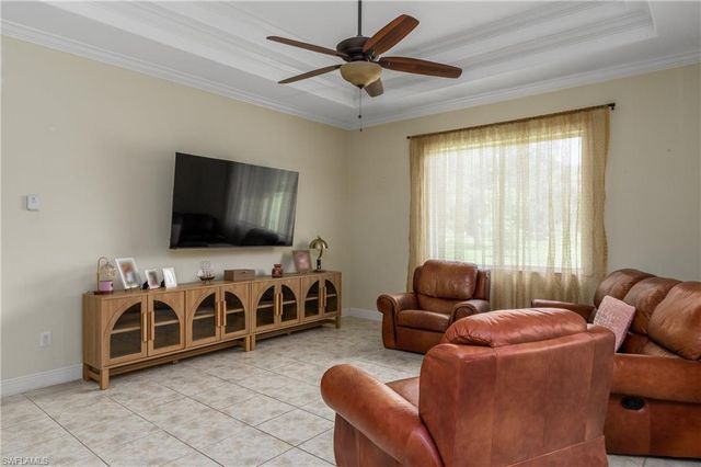 4021 24th AVE SE, Naples, FL 34117
