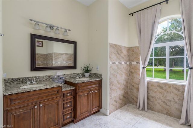 4021 24th AVE SE, Naples, FL 34117