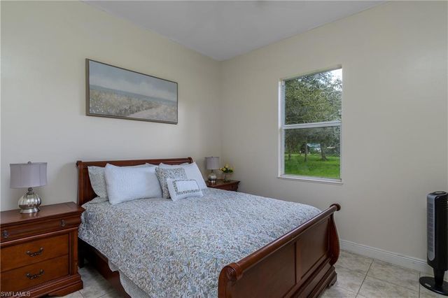 4021 24th AVE SE, Naples, FL 34117