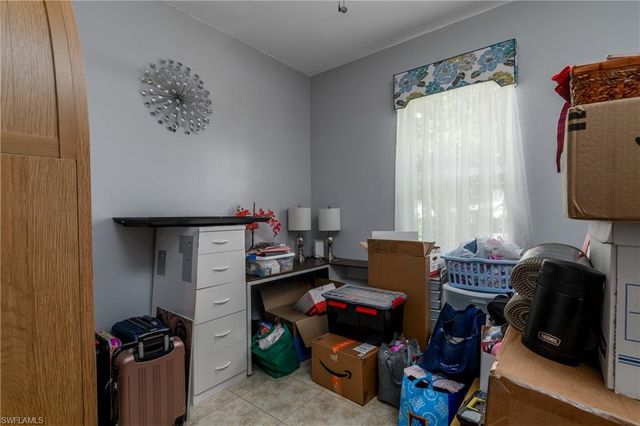 4021 24th AVE SE, Naples, FL 34117