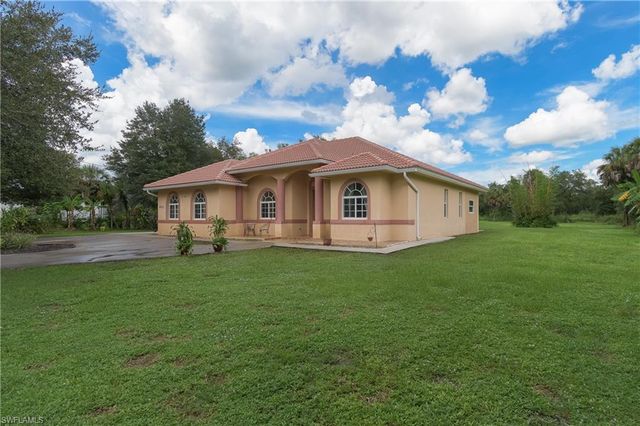 4021 24th AVE SE, Naples, FL 34117