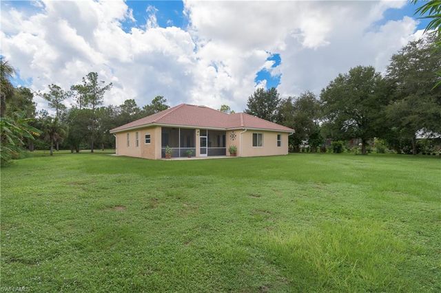 4021 24th AVE SE, Naples, FL 34117