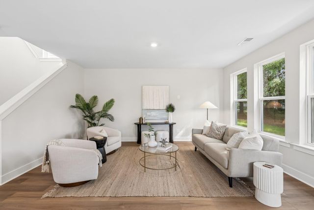 5354 Elder Avenue, North Charleston, SC 29406