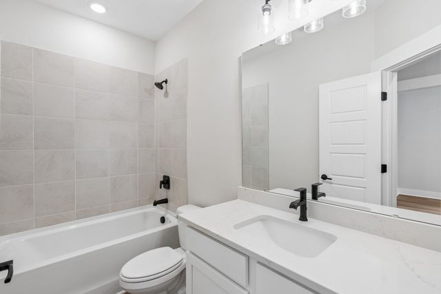 5354 Elder Avenue, North Charleston, SC 29406