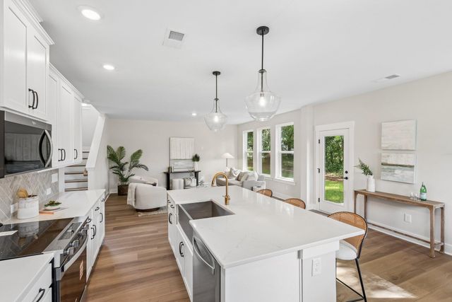 5354 Elder Avenue, North Charleston, SC 29406